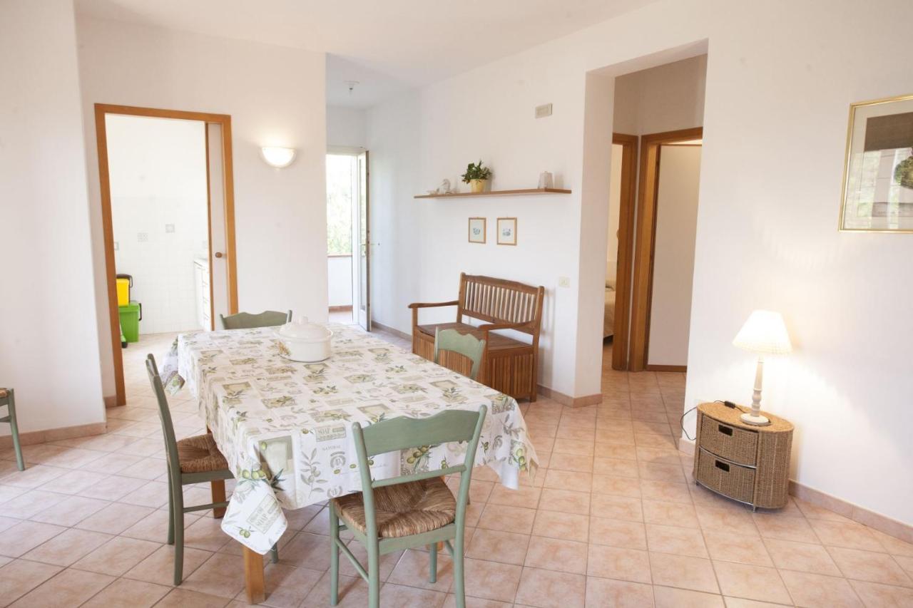 Appartamenti Villa Anna - Goelba Каполивери Экстерьер фото