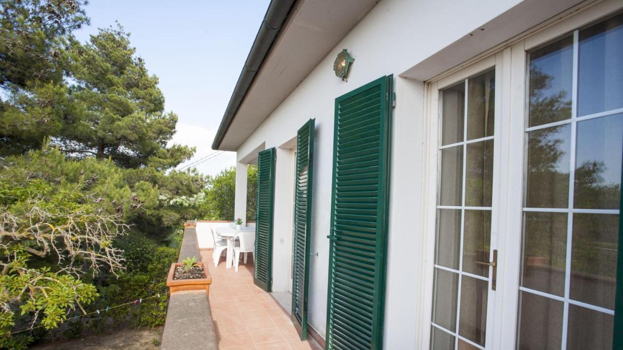 Appartamenti Villa Anna - Goelba Каполивери Экстерьер фото