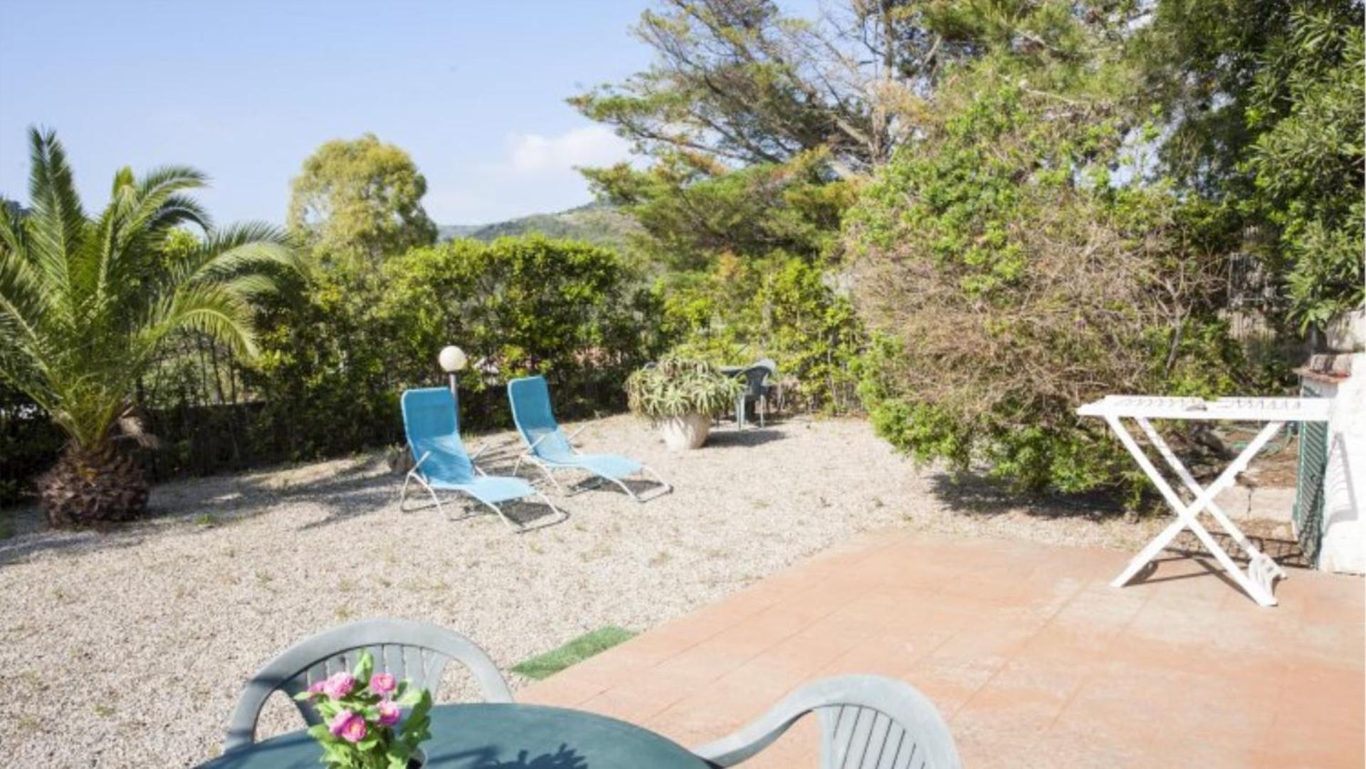 Appartamenti Villa Anna - Goelba Каполивери Экстерьер фото